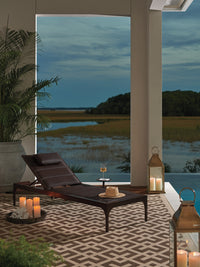 Chaise Lounge