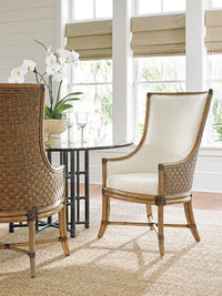 Stellaris Dining Table With 60 Inch Glass Top