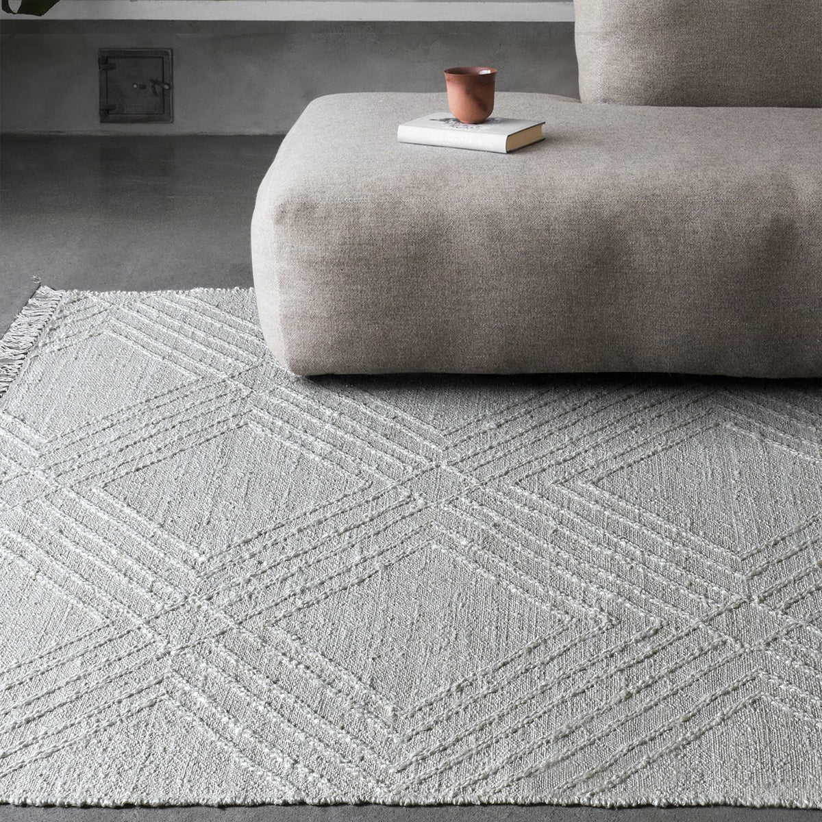 Uttermost Aledo Geometric 8 X 10 Rug